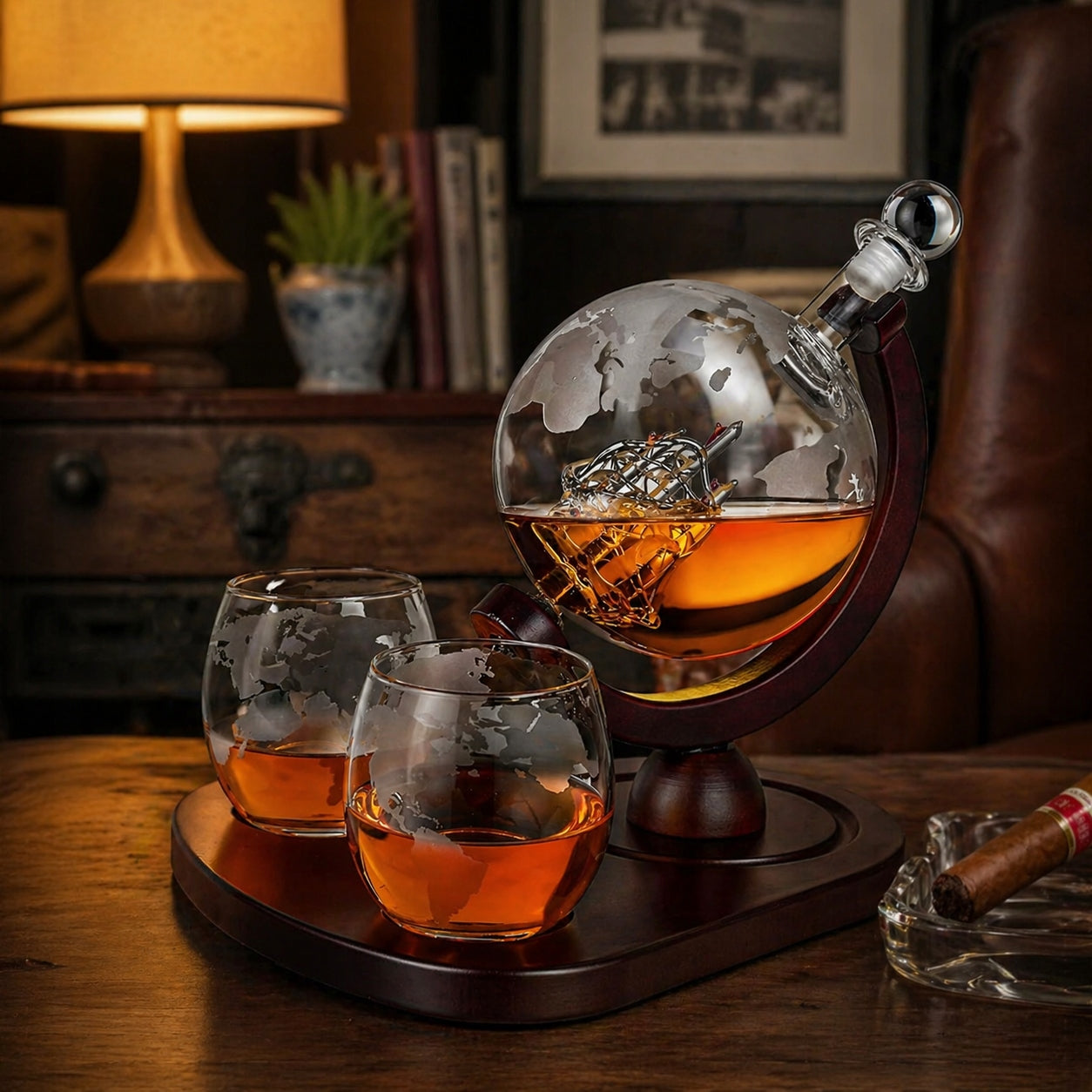 Zestaw do whisky karafka globus 850 ml 2 szklanki - ELEGANCKI PREZENT Z GRAWEREM STYLOWY KOMPLET DO SERWOWANIA WHISKY