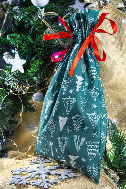 Christmas tree gift bag